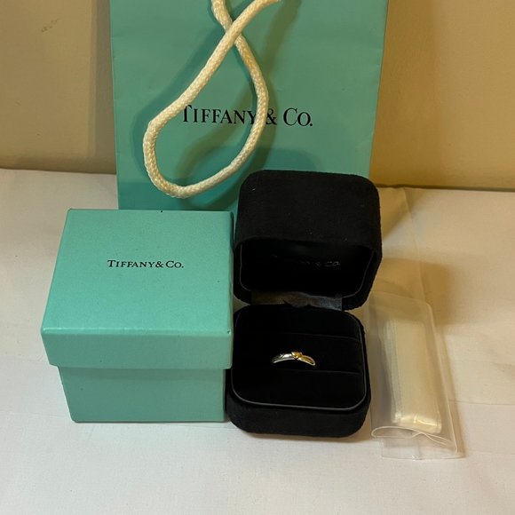 Tiffany&Co. Yellow and White Gold Two Tone  Size 4.5 - Picture 3 of 16